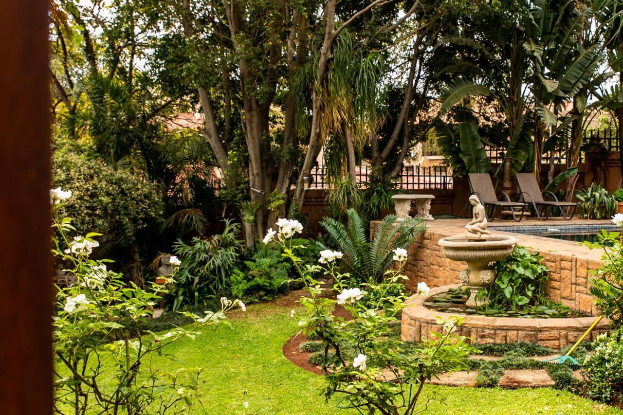 Terra Casa Guesthouse Rustenburg Ngoại thất bức ảnh