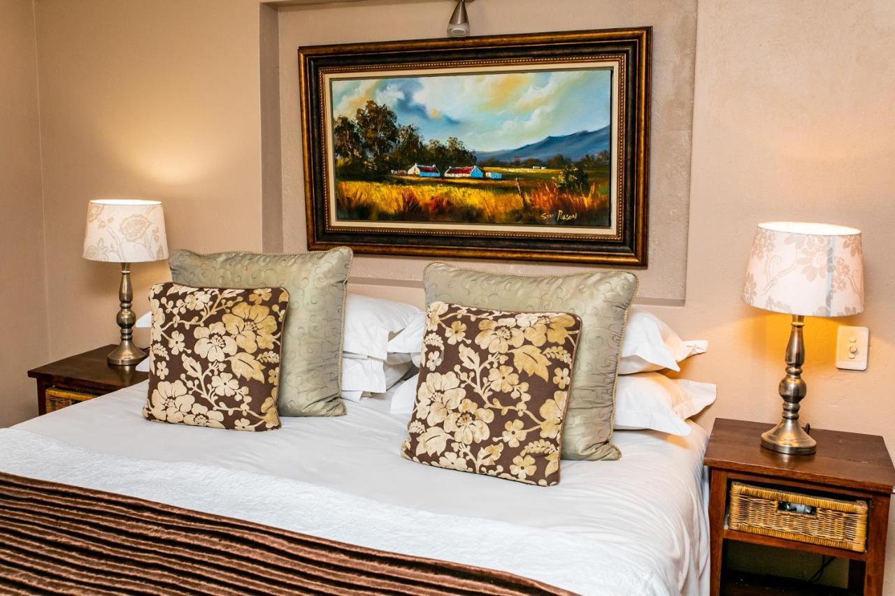 Terra Casa Guesthouse Rustenburg Ngoại thất bức ảnh